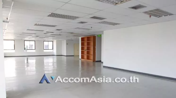 unit Office space For Rent in Phaholyothin, Bangkok  near MRT Phahon Yothin (AA18762)